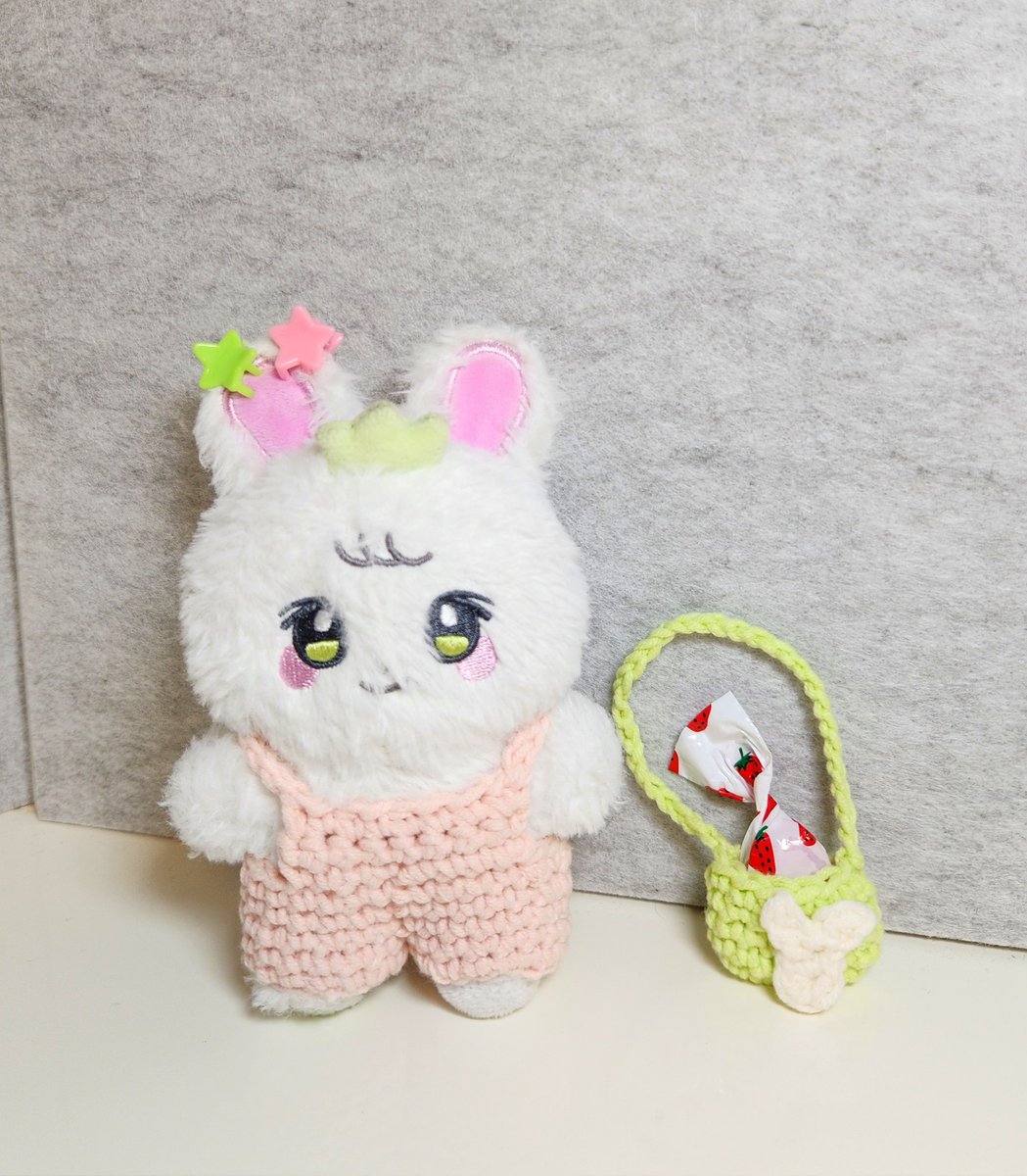 해피 추석 이벤트🩷💚
귀여운 비닝이 옷 받아가세요!!
🐰&lt;빙고색 멜빵+토끼 가방&gt;
🐰팔로워+RT 추첨 2분
🐰10/12까지
(택배비는 제가 부담해요!!)