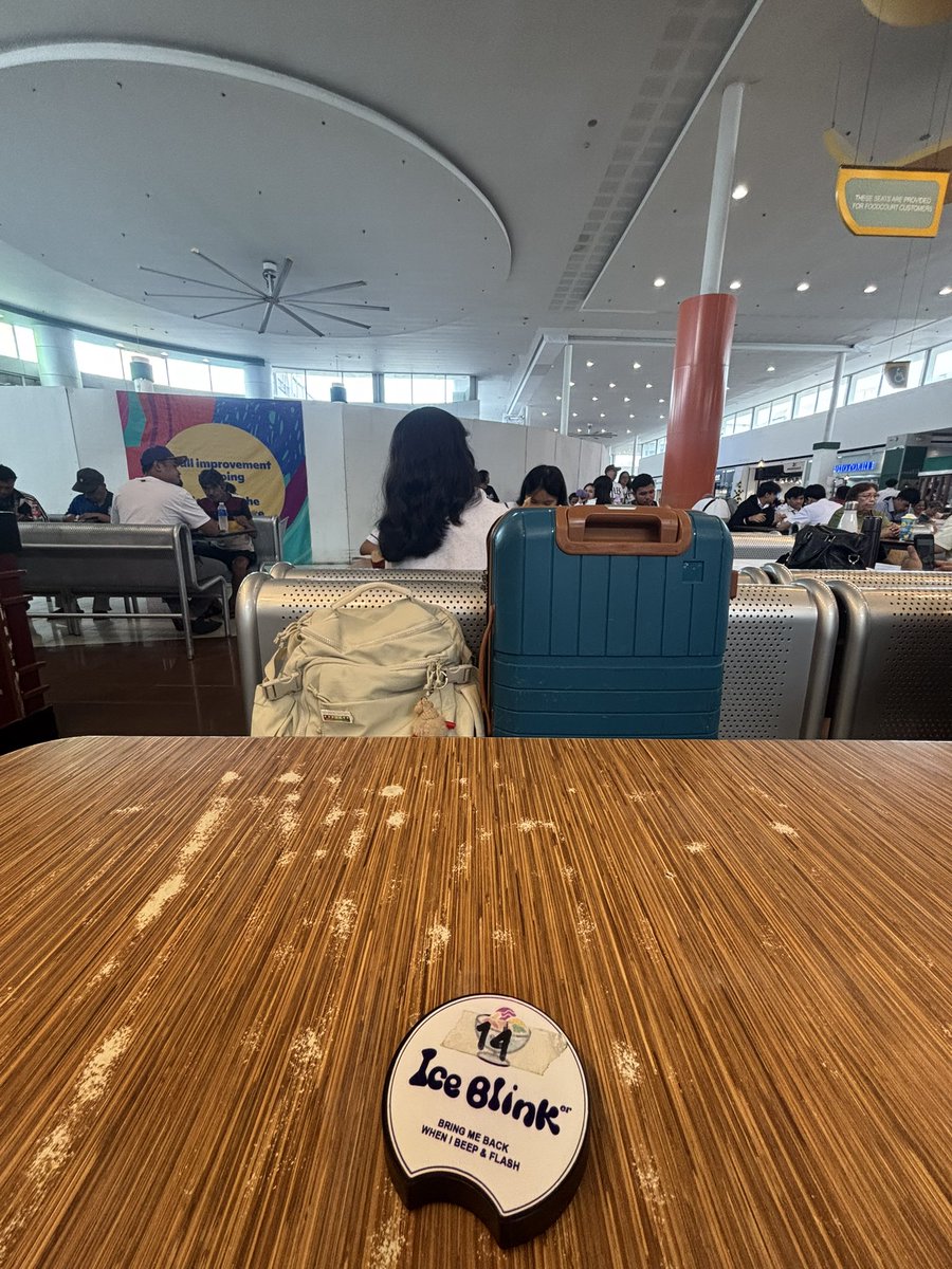 jcdubacious21's tweet photo. Kain muna bago mag trabaho. See yah Caramoan in a while. #SMnaga https://t.co/nTxwHk0sqU