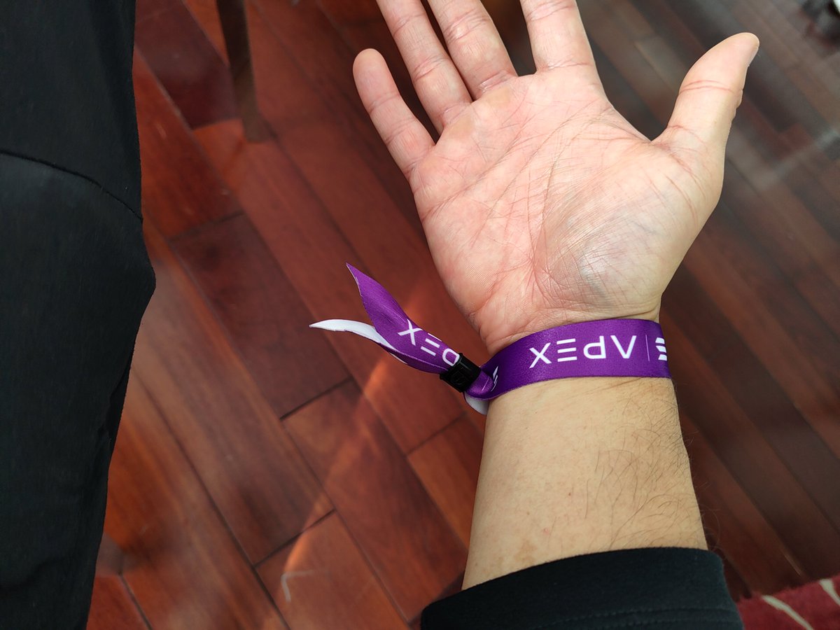 grapeprotocol's tweet image. GM from Mumbai, India ☕ - today Grape DAO is live from Solana APEX and are excited to share insights with you all! 🍇🍇
