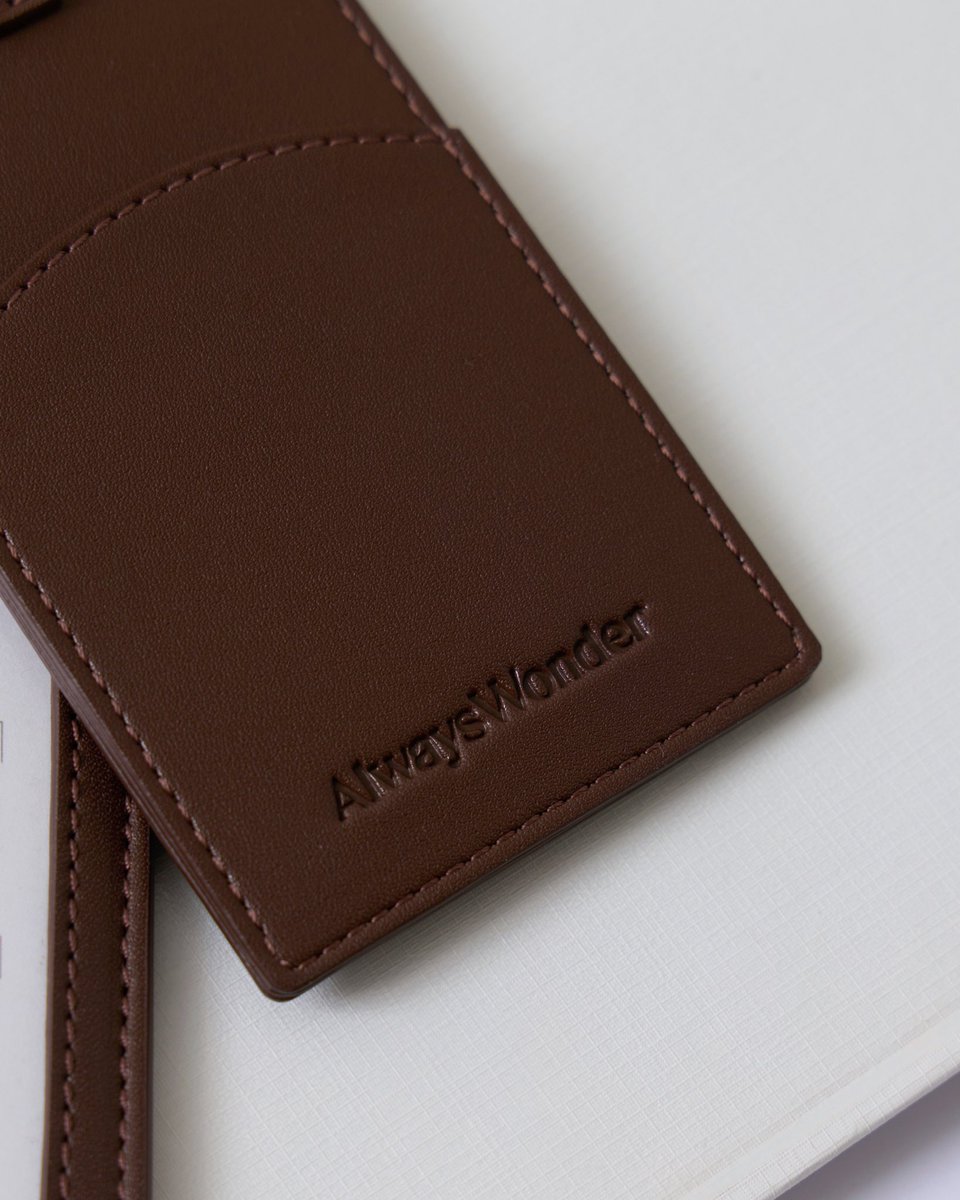 AlwayswonderCo's tweet image. Workday bestie. 🤎✨
Shop NOW on:
🌐 Website: alwayswonder-co.com
🔗 LINE Shopping: shop.line.me/@alwayswonder.…
#AlwaysInOffice #AlwaysWonder