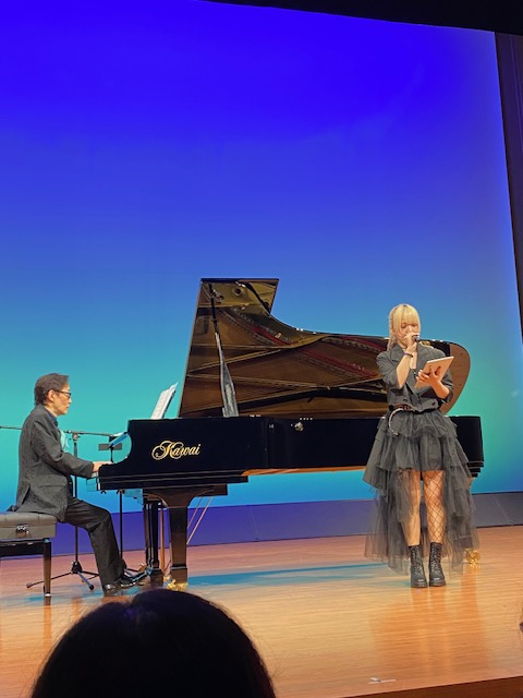 miyacan_sanriku's tweet image. みなと気仙沼大使に就任された小原孝さんのピアノコンサートに行ってきました。気仙沼だけのオリジナルプログラム！ラストのラヴェルのボレロは、ピアノ編曲なのにフルオーケストラのよう！スペシャルゲストのFRAMさんとのコラボも、素敵でした🎵
＃小原孝 #FRAM ＃みなと気仙沼大使