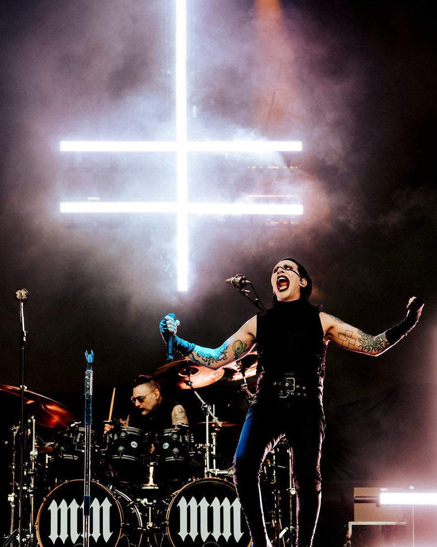 AFTERSHOCK 💣🔥🔥🔥
📸 <a href="/AFTERSHOCKSAC/">Aftershock Festival</a> <a href="/nathanzucker/">Nathan Zuckerman</a> 
#marilynmanson #aftershockfestival