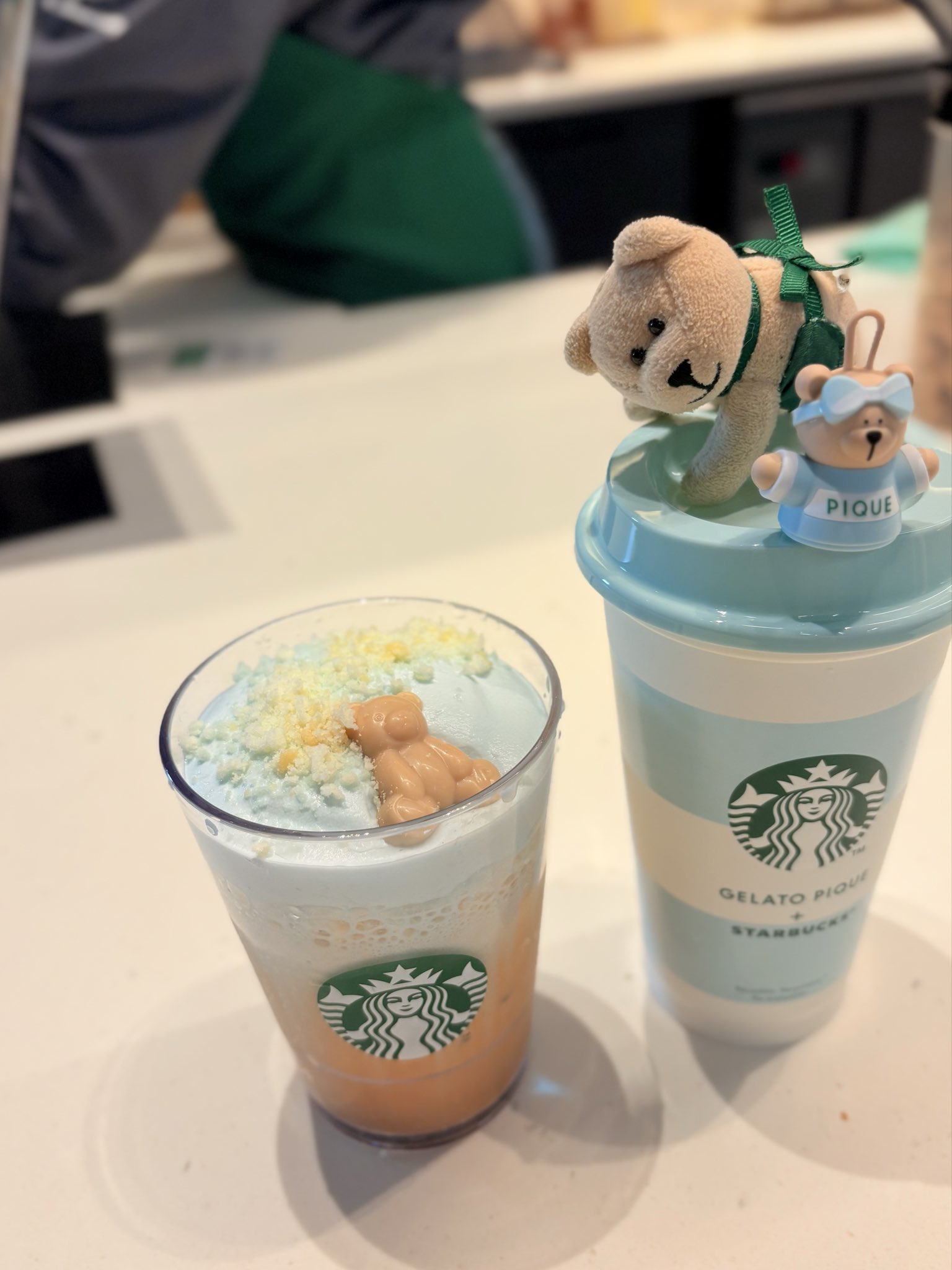 スターバックス - Search / X