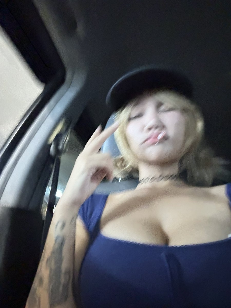 tripptung2002's tweet photo. 😤 https://t.co/es5aPKFptW