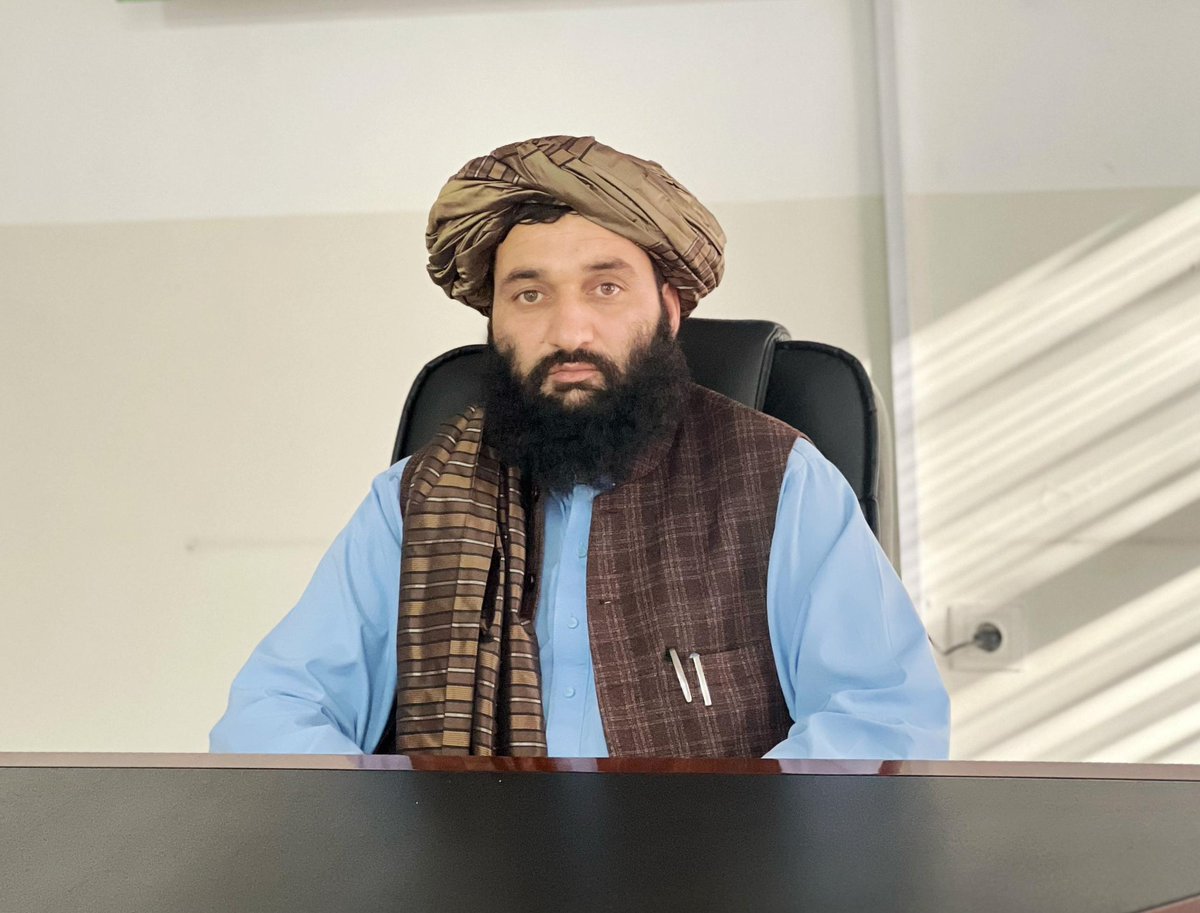 د امارتي شرکتونو د عامه پوهاوي نوي آمر په کار پیل وکړ.
د امارتي شرکتونو لوی ریاست د عامه پوهاوي نوي آمر ښاغلي مولوي محمد نبي بهار رسما په کار پیل وکړ.
1/2
