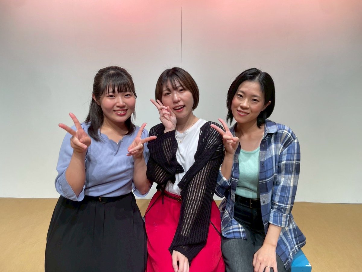 chiara_circus's tweet image. わ〜　本当に終わったんだな…
舞は私と全然違うところもあるけど、奏多が好きって言うまっすぐで純粋な気持ちを大切に演じさせていただきました！

舞、萌恵、沙奈の3人が選んだ前向きな決断が、観てくれた方に少しでも勇気を与えられていたら本望です。

ALTにもかいたっ
#結座片道切符