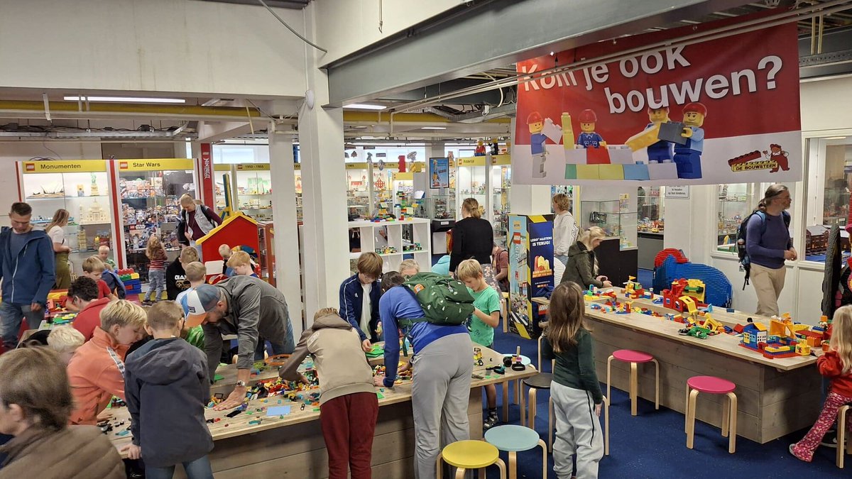 LEGO-beurs bij LEGiO-museum breekt bezoekersrecord met bijna 1500 bezoekers infoleek.nl/104032/2025/10… #InfoLeek