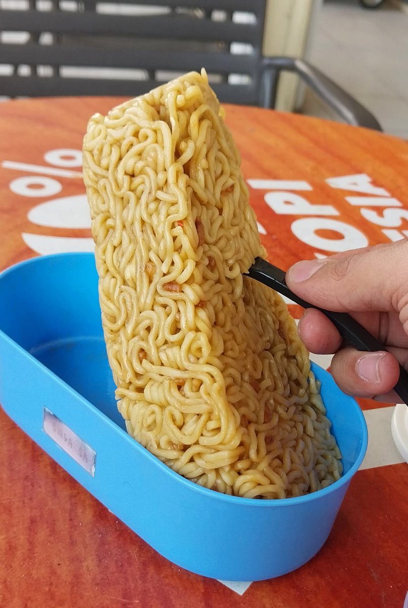 ChildrenOG's tweet image. Rolasan sik ndan. Enak e akhir taun gawe opo yo?