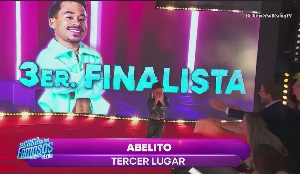 AmazingSoniaa's tweet photo. El verdadero fraude fue dejar a Abelito en 3er lugar 

El Rey sin corona, fue quien dio más contenido… los videos de él haciéndose virales y sus carisma fue única 

Fue quien de verdad merecía ganar 

#LaCasaDeLosFamososMx #LCDLFMX3
#LaCasaDeLosFamososMxً3 https://t.co/aZR5Xyg3Y6