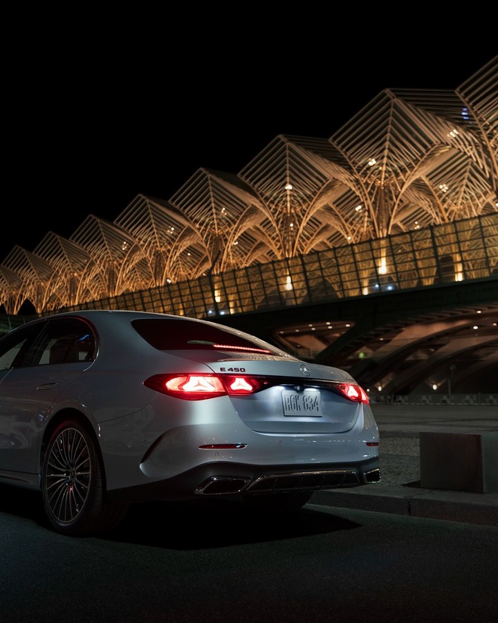 AutoHangarInd's tweet image. The extraordinary feels inevitable with the Mercedes-Benz E-Class.

#EClass #MercedesBenzIndia