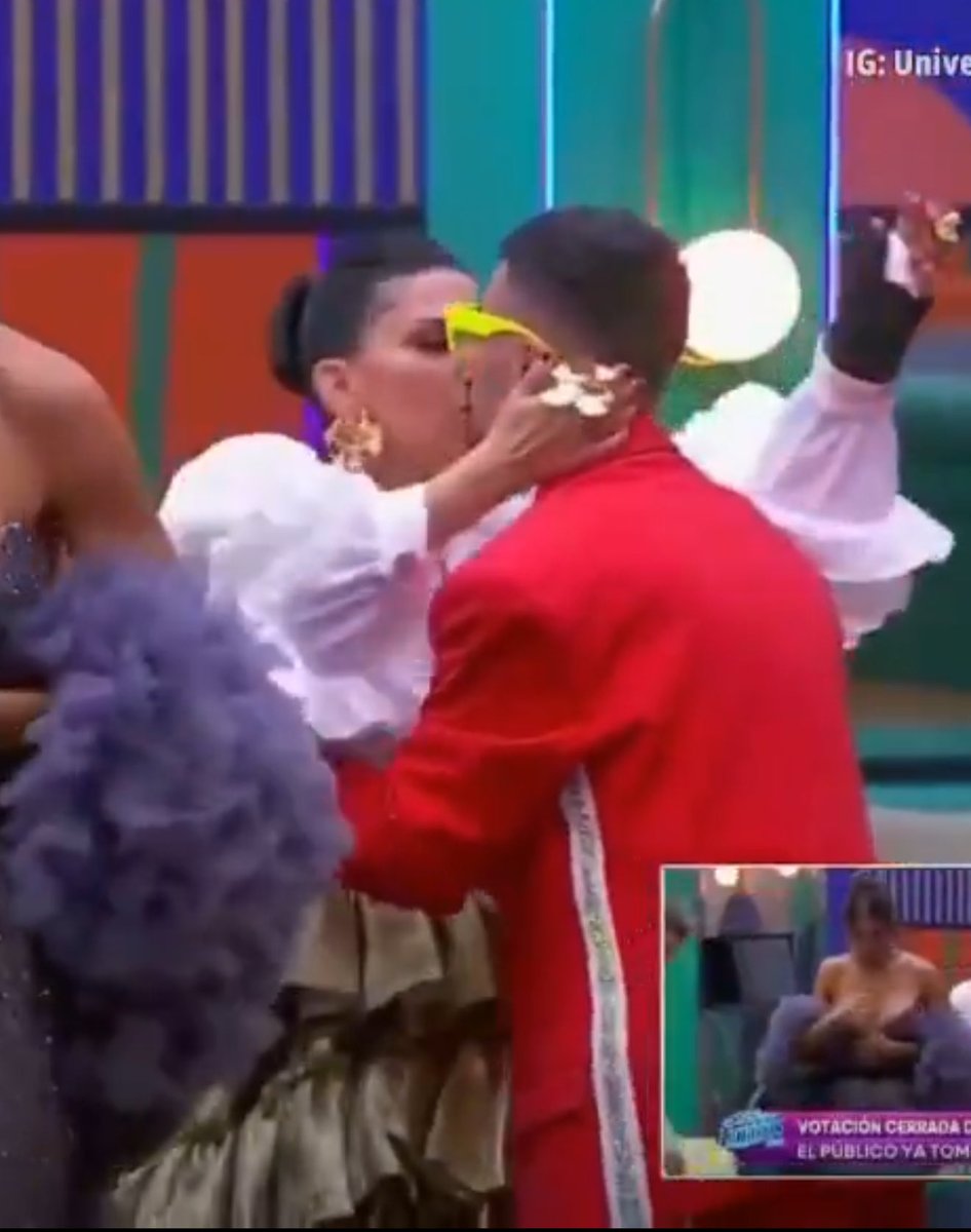 VIVAN LOS HOMBRES LEALES, LAS MUJERES FUERTES Y LOS MATRIMONIOS LAVANDA. 💜

LA POLANCO SE CORONA
HOY VENGO DE LILA