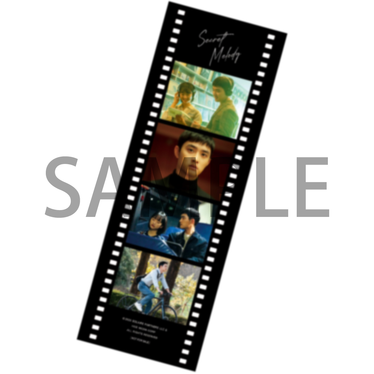 /⋰
入場者プレゼント 第2弾
今日から配布開始🎬💞
\⋱

🗓️10/10(金) ~
🎁フィルム風特製大判しおり

数量限定で上映劇場にて配布します！ぜひお早めに*･゜
※一部劇場を除く

#シークレット・メロディ 絶賛上映中
#ド・ギョンス #ウォン・ジナ