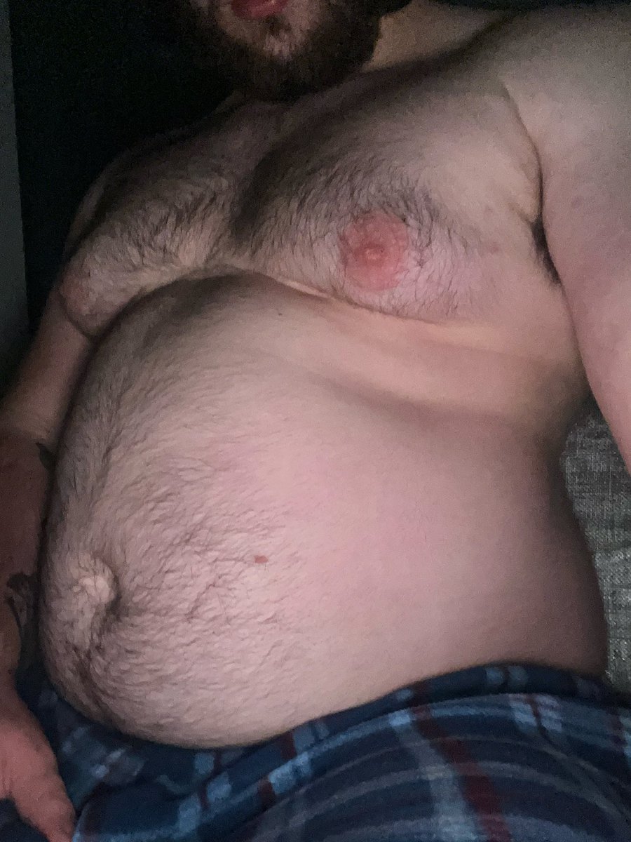 So fucking full and horny rn