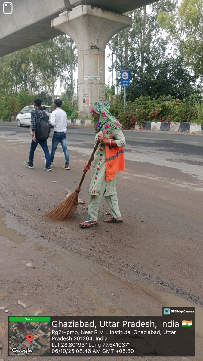 ModinagarNagar's tweet image. मोदीनगर – एक क्लीन सिटी की ओर कदम!
नगर पालिका के कर्मचारियों की निरंतर मेहनत से आज मोदीनगर दिन-ब-दिन और स्वच्छ, सुंदर तथा स्वास्थ्यवर्धक बनता जा रहा है। आइए, हम सब मिलकर शहर को और साफ-सुथरा रखने में सहयोग करें। 💪

#CleanModinagar #SwachhBharatMission #SwachhModinagar
