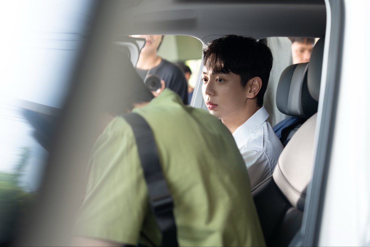 🎬เปิดกล้องซีรีส์ “รักแห่งสีลม”

นำแสดงโดย อัพ ภูมิพัฒน์-ภูมิ ภูริพันธ์ 

เตรียมพบกับความเข้มข้นของเนื้อเรื่องเร็ว ๆ นี้

ฝากติดตามเป็นกำลังใจให้นักแสดงทุก ๆ ท่าน รวมทั้งทีมงานด้วยนะครับ 🙏🏻
(2/2)

#รักแห่งสีลม
#LoveofSilomTheSeriesเปิดกล้อง #YYDSent #WeTVOriginal #WeTV #WeTVth