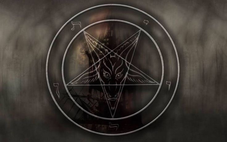 roy14394714's tweet image. He who holds the unseen knowledge holds the unseen chains of nations.”