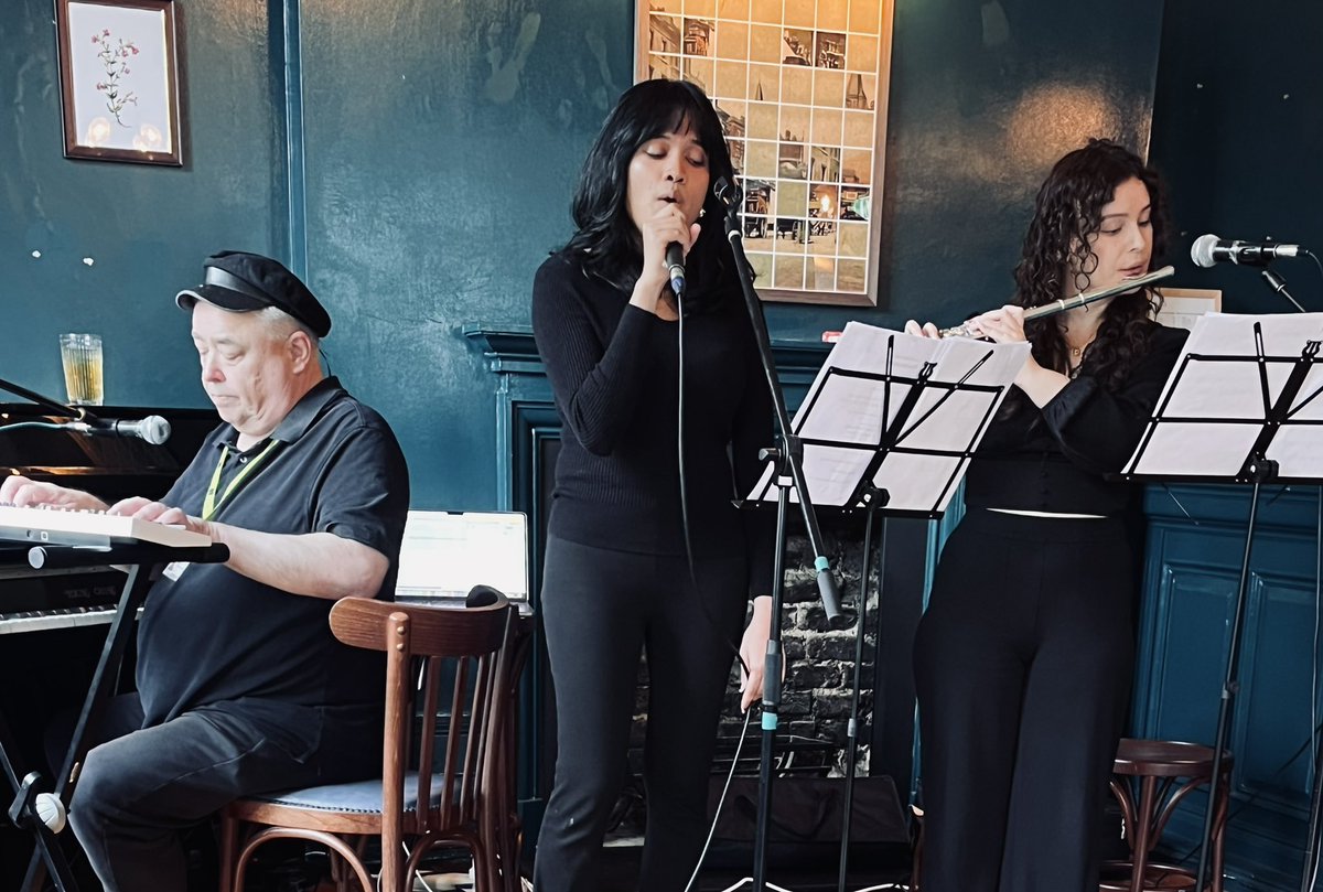 FlorieNamir's tweet photo. Great show yesterday by @MusicOfSoundUK at @NorthLondonTav! with @Sharonkatta opening https://t.co/qcf9w5sCV8