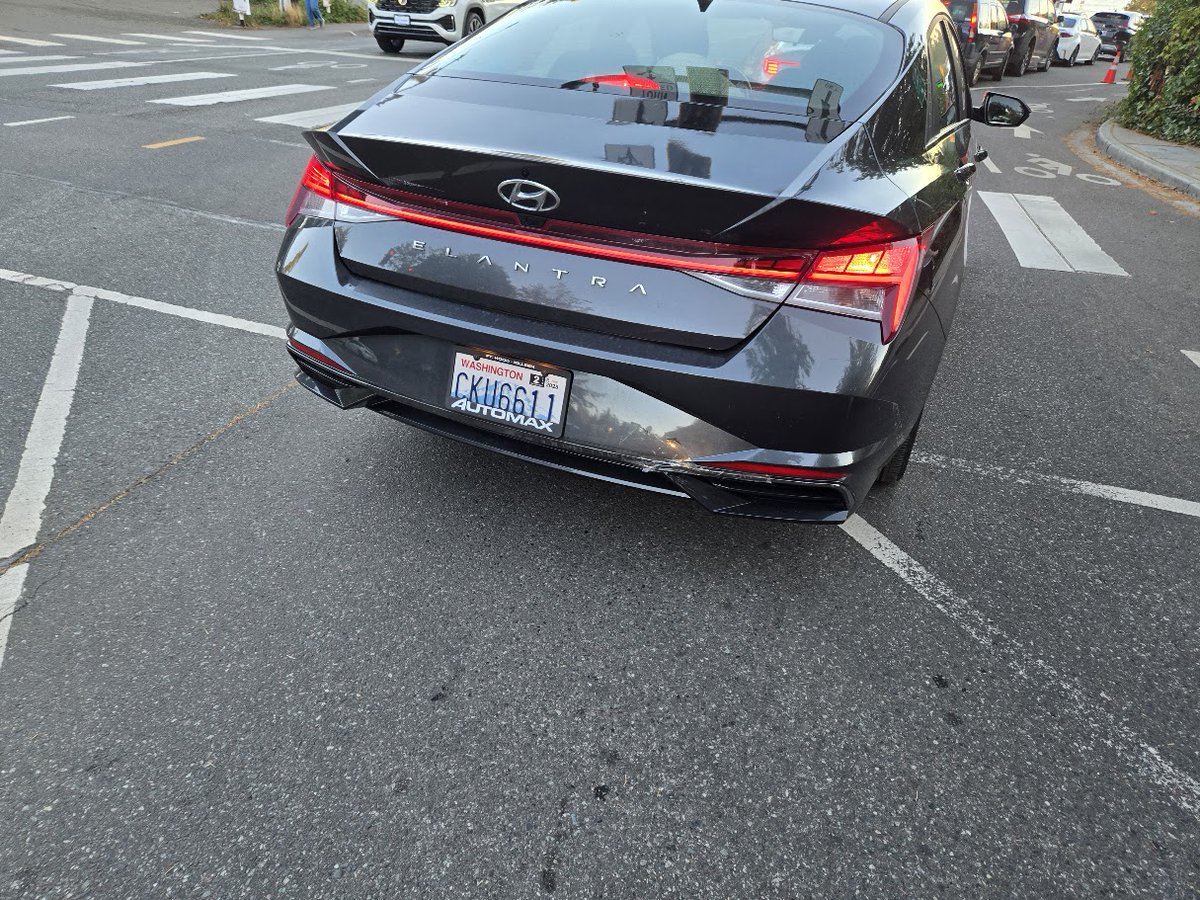 gruffdba's tweet photo. @wsferries Protip: If you don't like the idea of waiting 2+ hours for a ferry out of Bainbridge, cut the line at Harborview Drive SE.  These 3 heroes did just that tonight for delayed 6:25PM sailing.  Reported to 3 WSF employees and all said there was nothing they could or would do. https://t.co/93WZ96c2xT