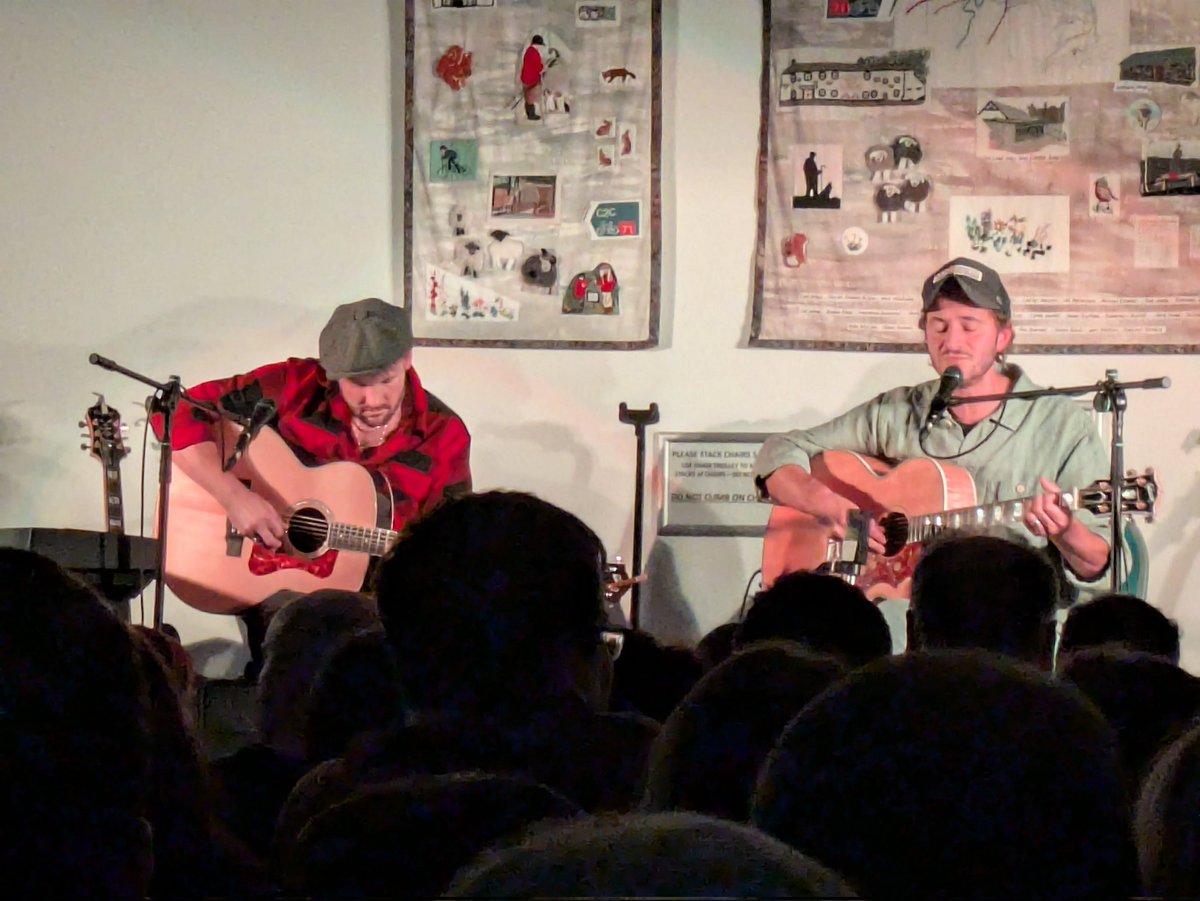 Last night I was lucky enough to experience a stunning, atmospheric gig in Threkeld Village Hall. Tom Smith was (as ever) vocally superb &amp; gave us not only his new solo songs but also incredible acoustic versions of some <a href="/editorsofficial/">EDITORS</a> classics #tomsmith