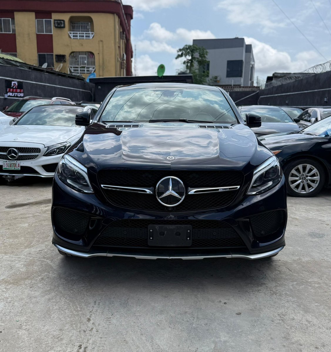 GbaniGears's tweet photo. 2018 Mercedes Benz GLE 43 Coupe AMG BiTurbo 🇺🇸
Panoramic Roof 🌙 | 360° Camera 🎥 | Blindspot &amp; Lane Assist 🚗💨 | Collision Assist ✅
💰 ₦83.9M (Negotiable)
📍 Surulere | 📲 +234 915 322 5210

#GMMTVFANIVALxPerthSanta #BBNaija10 #amici25 #LaCasaDeAaron #LingOrm https://t.co/3XgHON1h9m