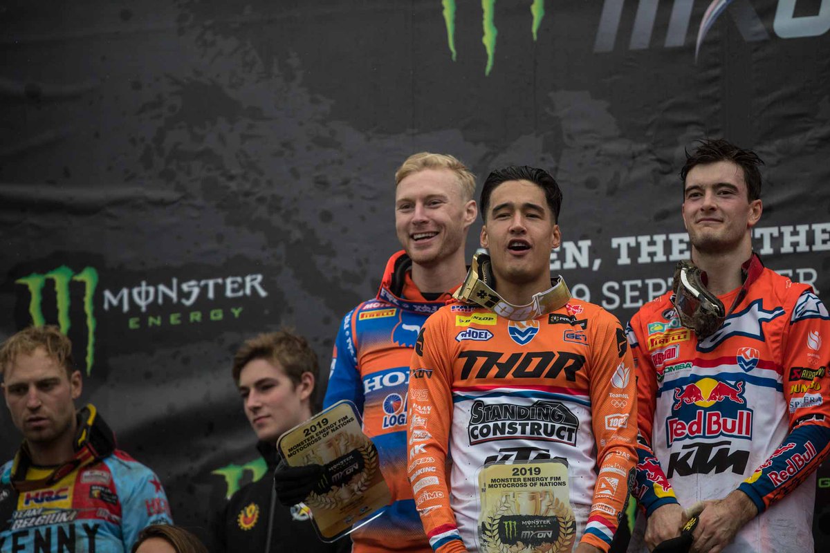 mxgpstatistics's tweet image. Aantal deelnames aan Motocross of Nations tot en met 2025: 
22x T.Leok
19x Barr
18x Nagl 
15x Cairoli-Kullas 
14x Coppins-Everts-Guillod
13x Goncalves-Searle-DeCoster-Johansson 
12x Coldenhoff  
#MXGPStatistics #Beup2date #PoweredbyKEMCO #KEMCOMotorsportArchives #Motocross