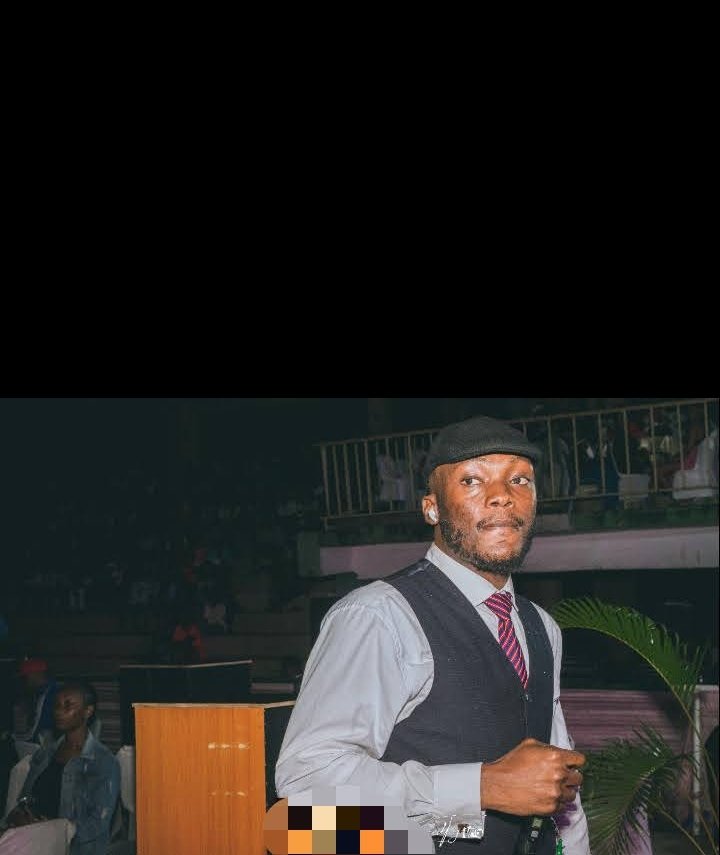 Mæstro_Isaac tweet media