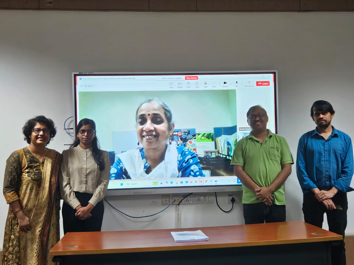 RakshitTatini's tweet photo. My first PhD student, @_Saroj__ defended her thesis recently. Thanks @mundel69 for serving as external examiner. She has started teaching @Biochemistry at Deshbandhu College, University of Delhi as a guest faculty. She is looking for a postdoctoral position. @snuchemistry https://t.co/vfFRgzpQH9