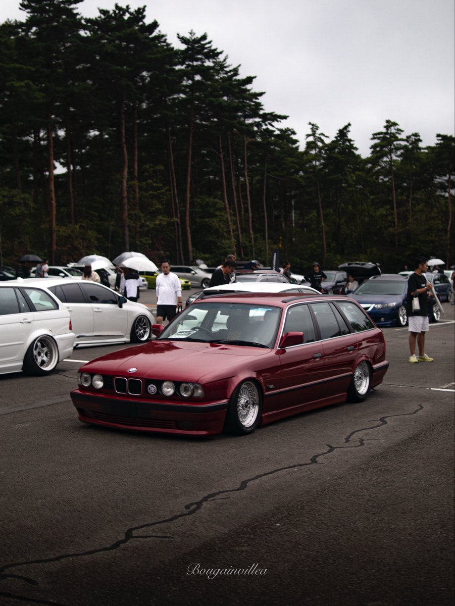 tomo______0519's tweet photo. "Wagon Freaks × Wagon Steez"

オーナーズクラブ会長号の
横乗りで参加してきました！

クラウンエステートは勿論
かっこいい車が沢山いて楽しかったですねぇ〜
一部ピックアップして写真載せます！

#WAGONFREAKS 
#WAGONSTEEZ https://t.co/lTYcEaPNrB