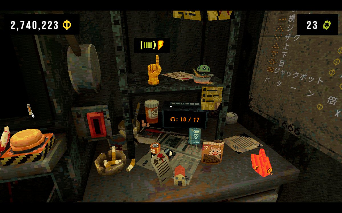 #CloverPit 
v1.1パッチノートのこれ
「Fixed the hard limit of equippable charms to 33.」

たぶん33の内訳はこう

デフォ:7
アビス+ダンボール:2
物件権利書:2
初恋+メガホン+バラトルム+電話:6
Sacred系:10
ボラゴ:1
死体:5

実質17が最大？
初恋がバラトルムの電話効果に乗らないのが意外