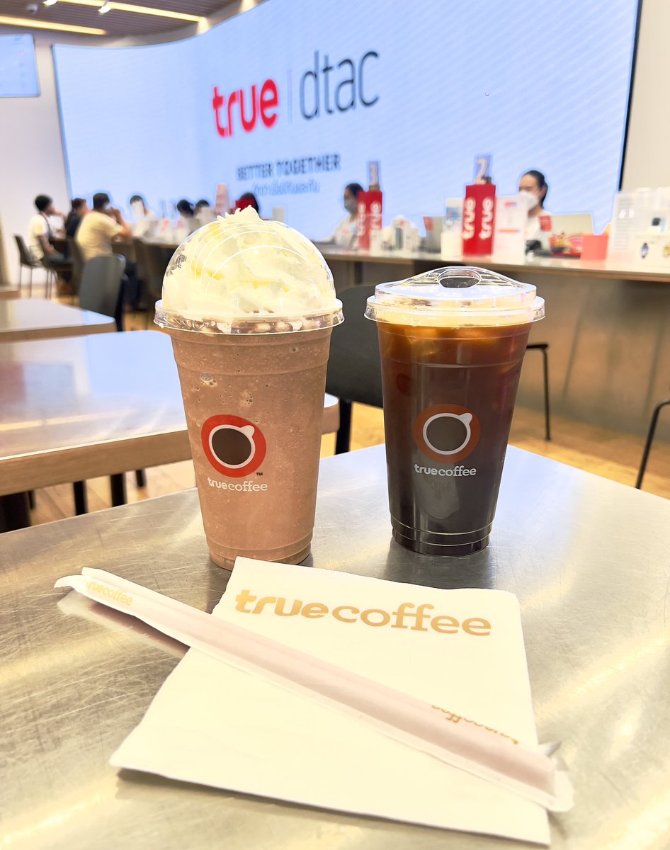surasit_ton's tweet photo. #coffee #monday 🥤☕️💛
#TrueCoffee #Bangkapi
#surasit_ton 6•10•2025 https://t.co/3nuftvWlco