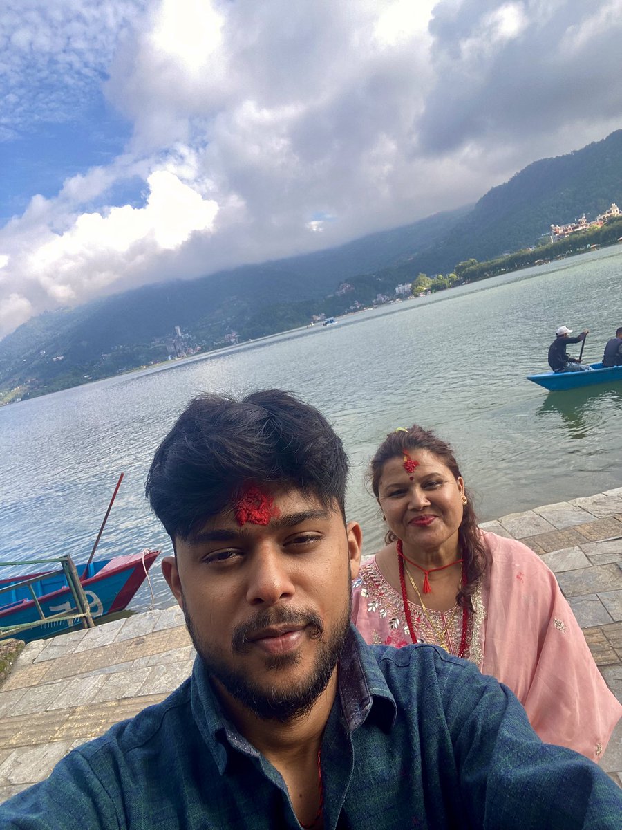 Biswas__17's tweet photo. Purnima. https://t.co/M0459KPDQ6