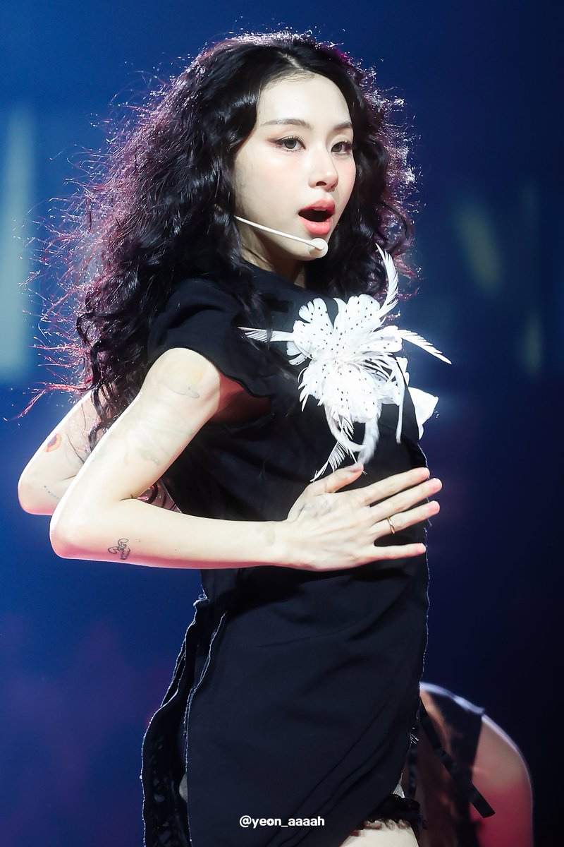 yeon_aaaah's tweet photo. 250928 <THIS IS FOR> WORLD TOUR IN MACAO DAY2

#TWICE  #트와이스  
#CHAEYOUNG  #채영  #チェヨン  
#TWICE_THISISFOR_WORLD_TOUR https://t.co/geQ04ZsujW