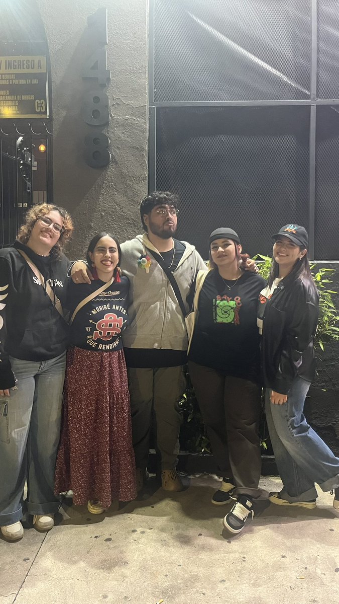 valco •ᴗ• tweet media