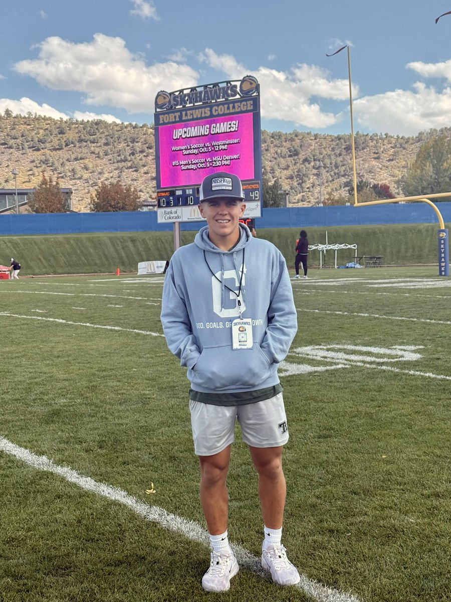 PayneCooper7's tweet photo. Thankyou @coachjmacarthur and @TheCoach7Bible for the gameday invite! I had an amazing time talking with the coaches, touring the school and watching Fort Lewis compete! @GametimeRC @FLCFootball 
@GrindeScot76154 @FLCCoach_Grinde @FLCCoach_Cox @DonnyMooreJr https://t.co/rZzvSx8GeT