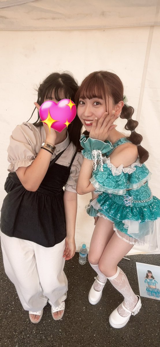 今更だけどクロフェスで出会った緑色担当のアイドル！現場ではめっちゃアイドル！って感じなのに配信面白いし､ぷぷぷが可愛いあずさちゃん
  #あずさのあのさー