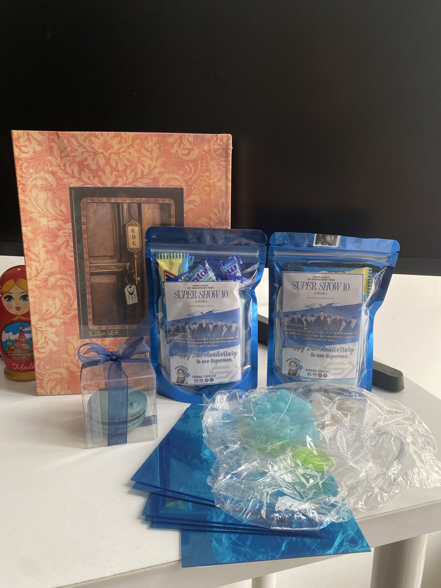 Ganito ako ka-spoiled ng bestie ko kapag nandito sya sa Manila.

Thank you so much <a href="/gailpumpkinlee/">Avigail Chio Elf 🦋</a>! Ang cute ng SS10 giveaways! Daming sweets and stickerssss 🫶💙