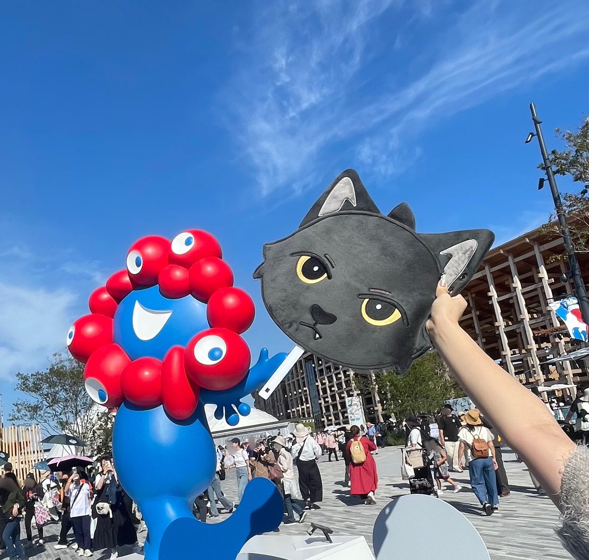 nex2y_yu's tweet photo. NEX2Yミャクミャク♥️💙笑 https://t.co/W2X8o6qJx4
