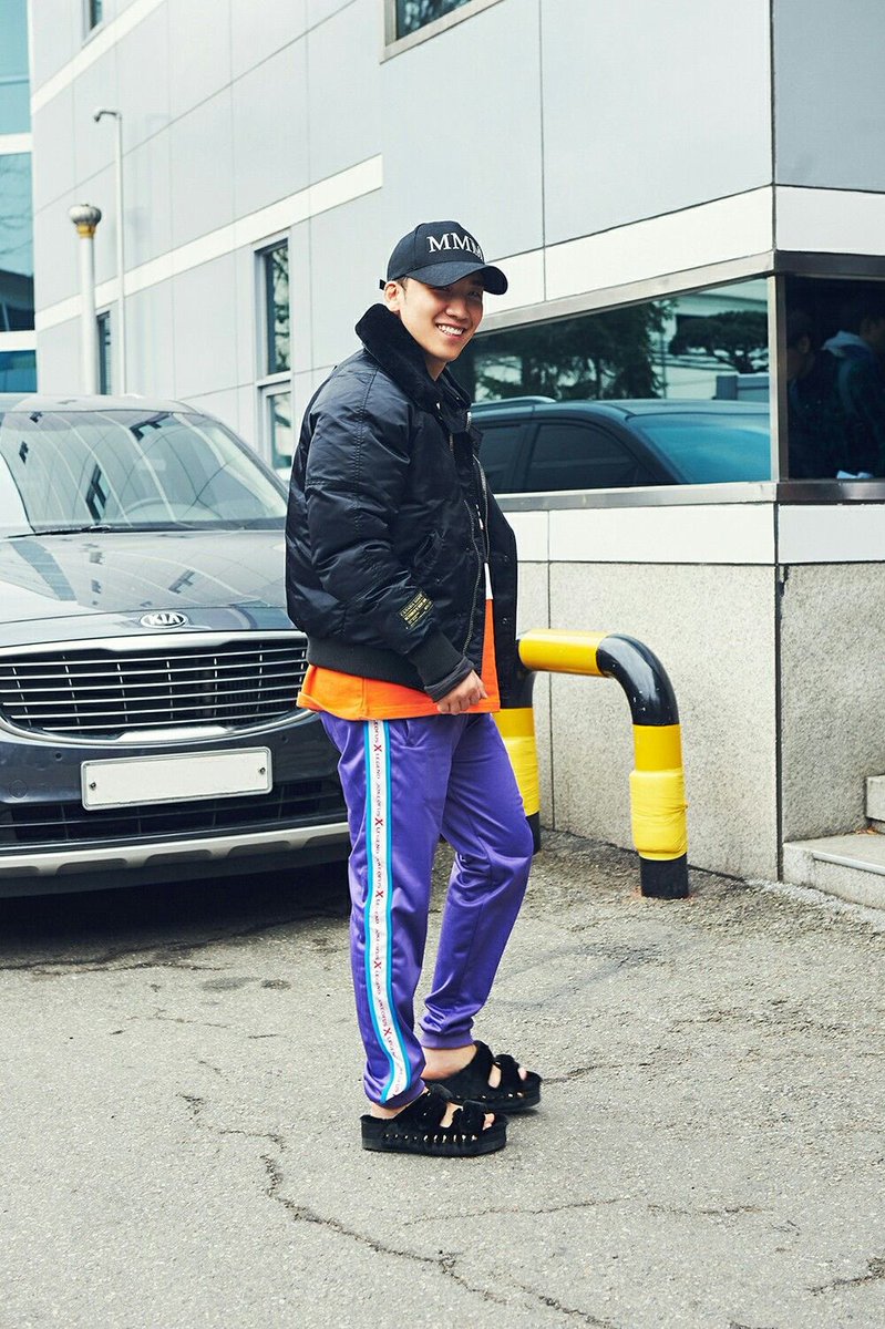 seungstori's tweet image. i miss u n ur terrible outfit choices @ForvictoRi