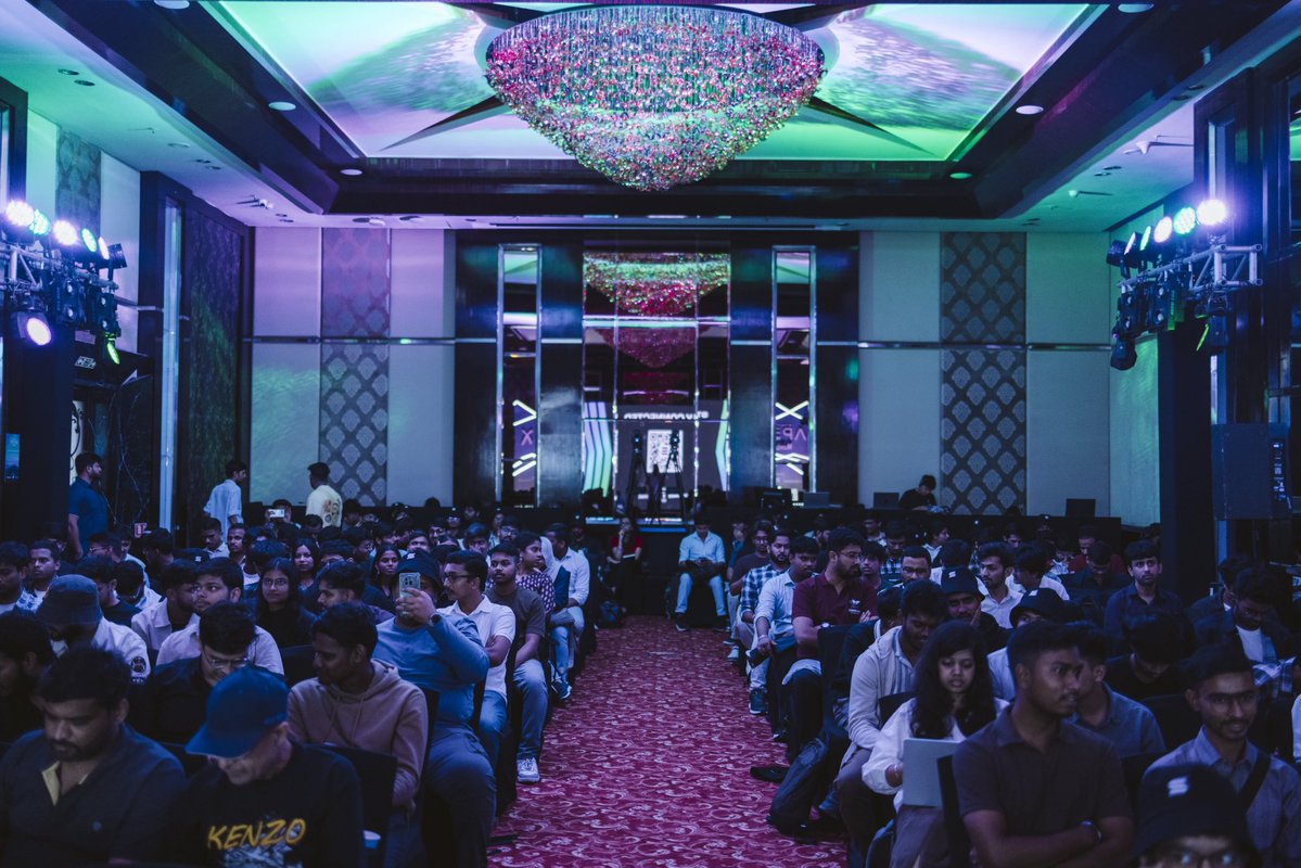 welcome to the solana APEX mumbai summit — internet capital markets meet india’s capital markets 🇮🇳

&gt; tokenization &amp; RWAs 
&gt; policy and regulatory frameworks
&gt; consumer apps at scale

here's what's happening:
