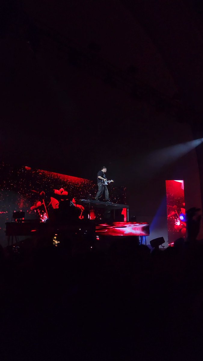 Kuma_inuu's tweet photo. Dabin was so good. Danced literally the whole time so now everything hurts. 😭😭😭 https://t.co/T5vIiWDBmB