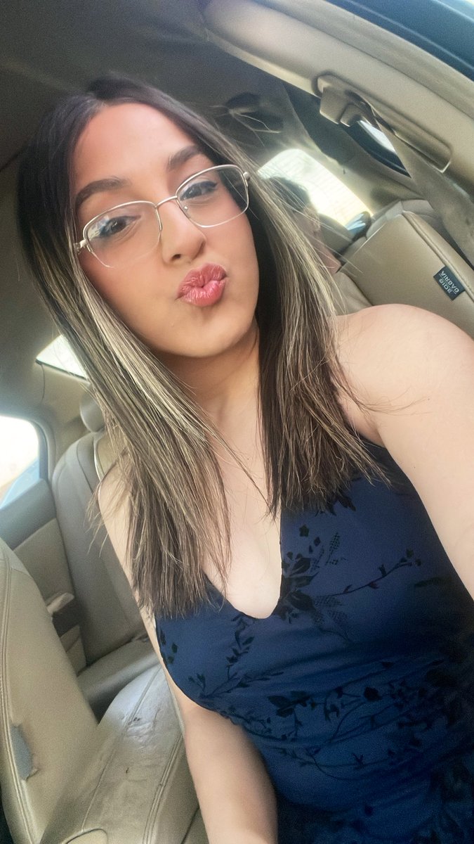 jicelsagee's tweet photo. Can’t wait for my hair to be long again 😭 https://t.co/APqbQDZZe9
