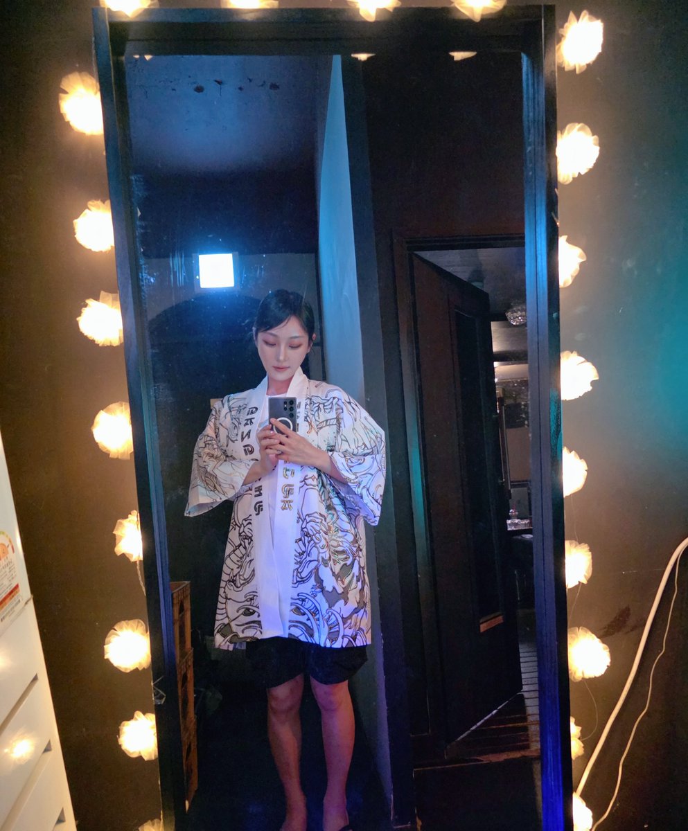 안지수 JISOO tweet media