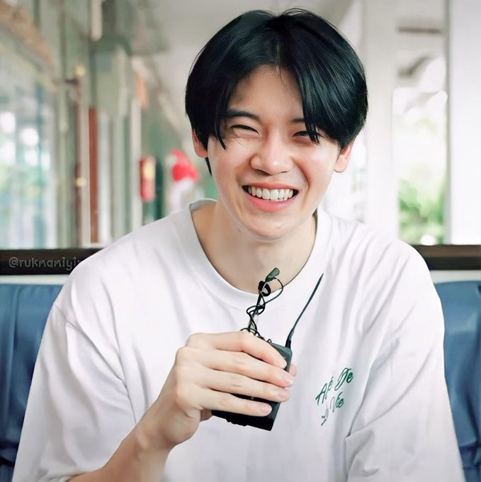 ถึงจะไม่ใช่แนวที่ชอบและไม่รู้จักเลยย แต่ไปดูกันฮะ ไปซัพพอร์ตน้อง ไปให้กำลังใจน้องกันน เมเจอร์ฯจะได้พาน้องมาดูหนังบ่อยๆๆ ตอนนี้บัตรหลุดเยอะอยู่น้าา ยังกดได้อยู่ 

#TronAresTH #yinyin_anw Yin Anan <a href="/yinyin_anw/">Yinyin</a> #หยิ่นวอร์