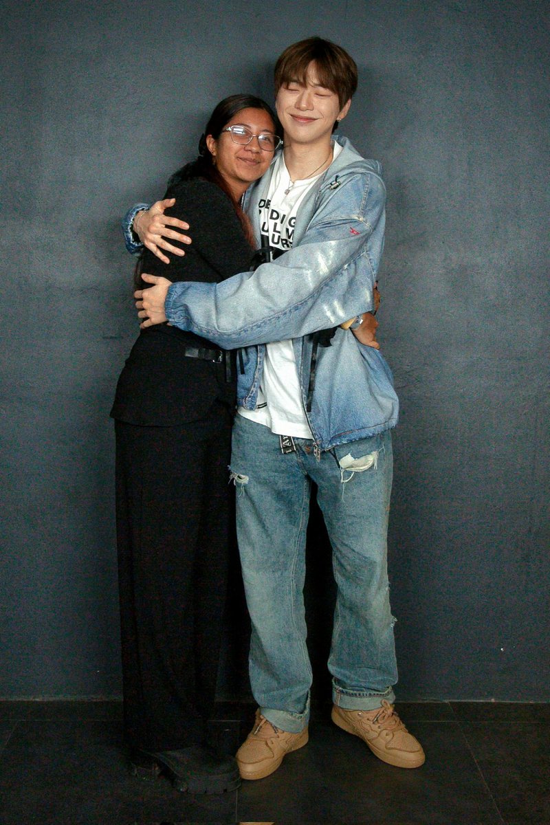 BecaM_15's tweet image. I love it! 💕
Thanks for coming to Mexico🥹❤️‍🩹
Te amo @kd_officialx 

#ACT_NEW_EPISODE_MEXICO #강다니엘 #KANGDANIEL