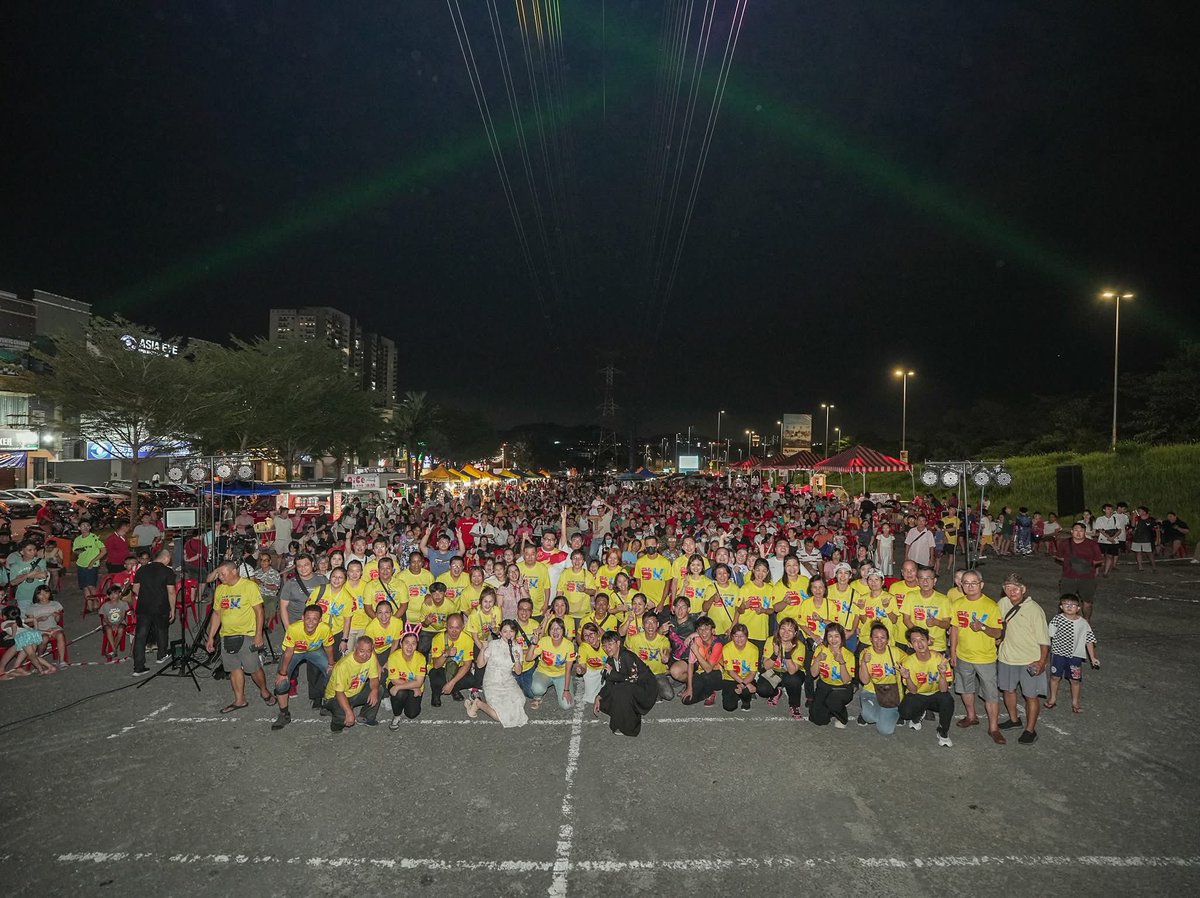 Selamat menyambut Perayaan Kuih Bulan &amp; Pesta Tanglung! Happy Mid-Autumn Festival!