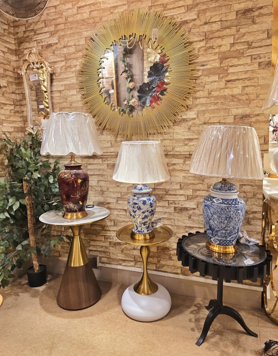 EdemaEnterpris1's tweet photo. The big lamps are coming back im stock!! 0781924087!https://t.co/rayxZzTeLr https://t.co/wgm0iuKMmL