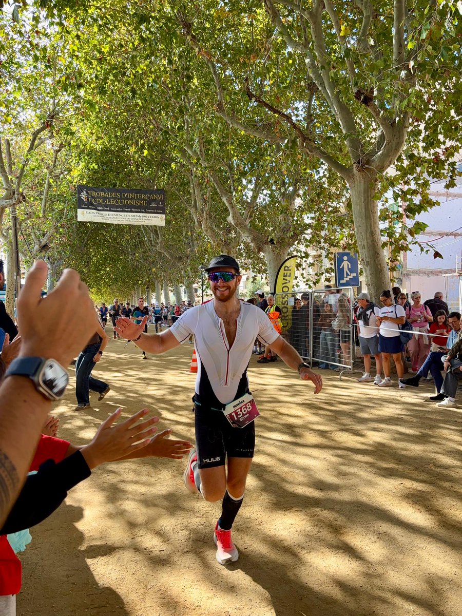 Congratulations to our Assistant Professional Simon who completed Ironman Barcelona yesterday! 🇪🇸 

2.4 mile 🏊‍♂️ 
112 mile 🚴‍♂️
26.2 mile 🏃‍♂️

All in a time of 10 hours 31 minutes!