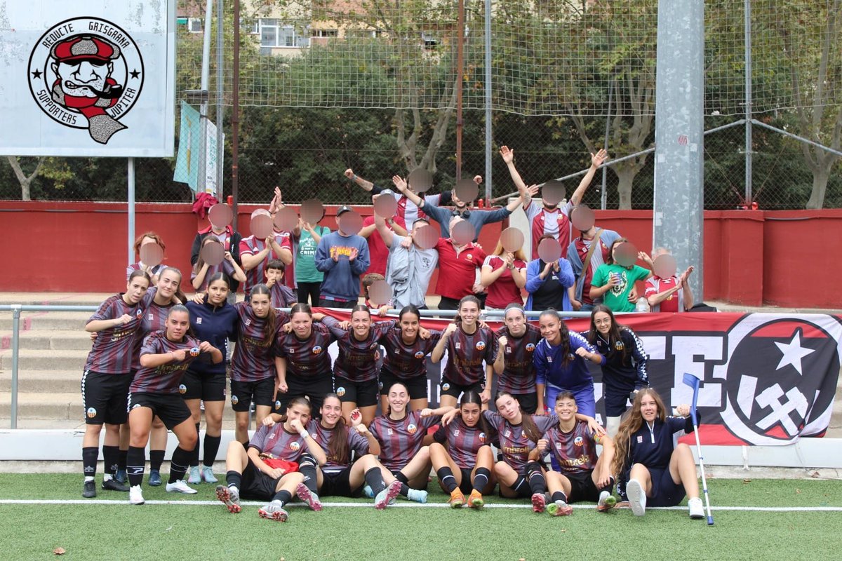 ReducteGG's tweet image. Cap de setmana intens pel Reducte.

Dissabte empenyent l'equip en la 1a victòria de la temporada a casa UA Horta. 

Diumenge acompanyant al femení en el seu retorn amb una doble victòria, per recuperar el 1r equip i pel triomf al camp.