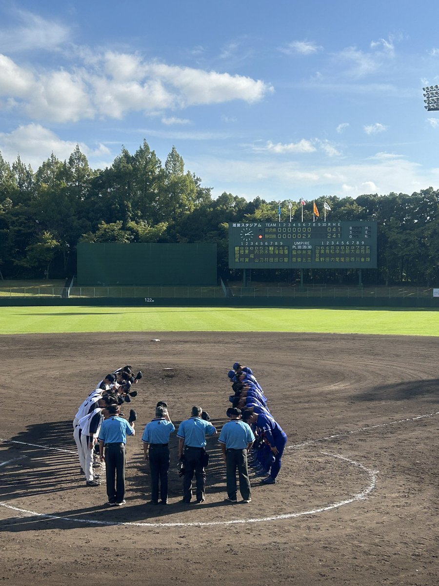 89baka_88's tweet photo. 国スポ滋賀⚾️観戦録
10/6(月) 大会３日目
滋賀県東近江市ひばり公園湖東ｽﾀｼﾞｱﾑ

◆第３試合
　5位6位決定戦

静岡ガス２ー０佐藤薬品

静岡ガス　５位✨
佐藤薬品　６位✨

お疲れ様でした✨

自分の目と耳で確かめる！
見て感じて考える！

#社会人軟式野球
#軟式野球
#国スポ滋賀
#国スポ https://t.co/oMUCBrMq0d