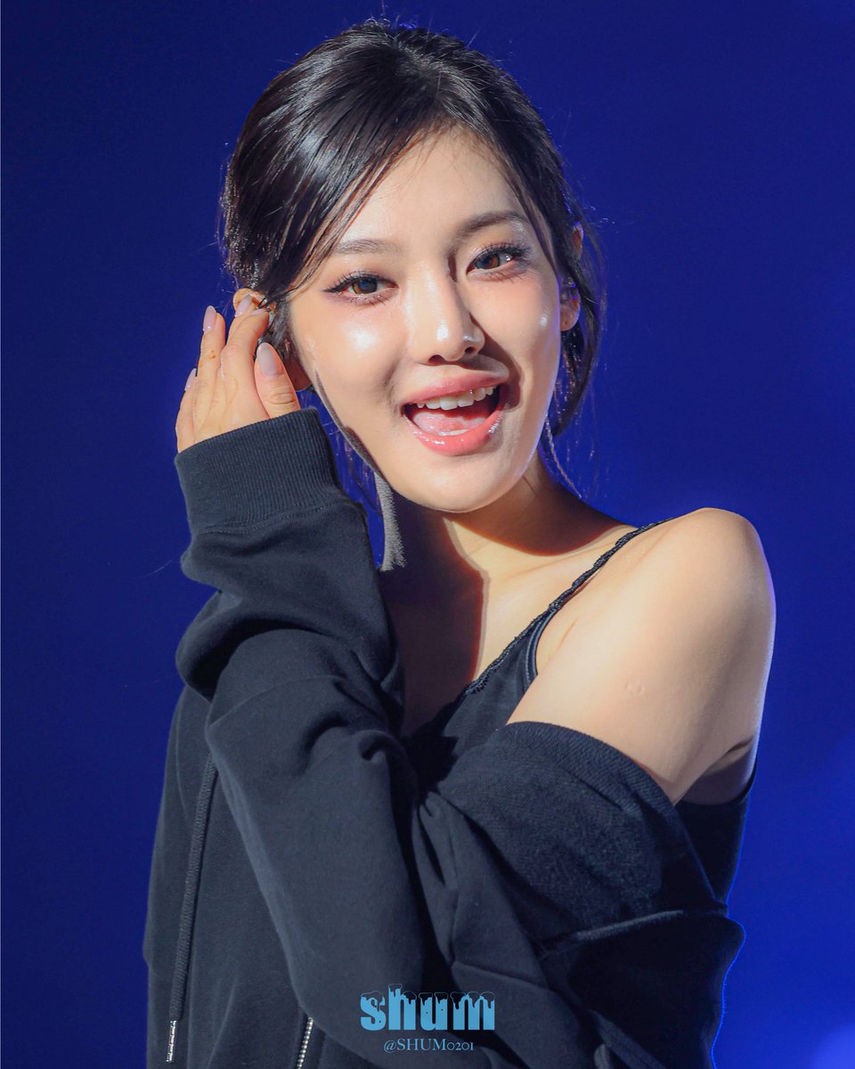 SHUM❄️슌 tweet media
